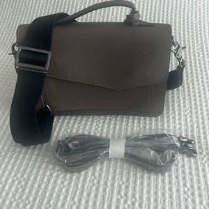 COBBLE HILL CROSSBODY